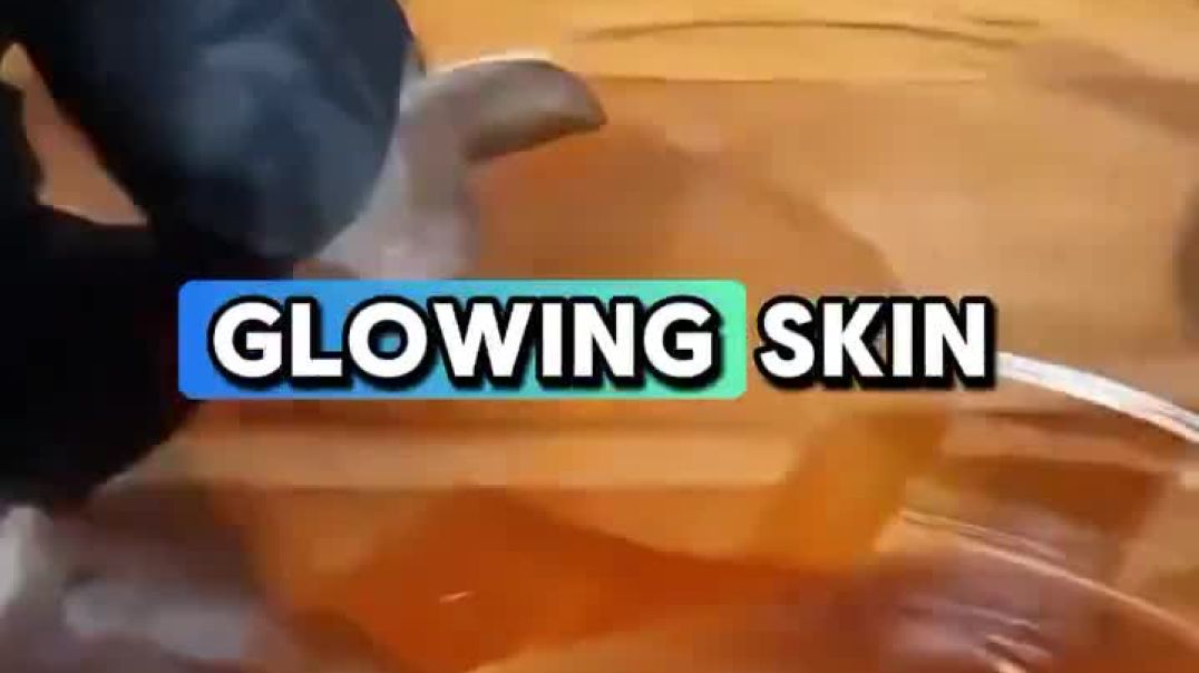 ⁣Eat This To Look 10 years younger | Watch Now