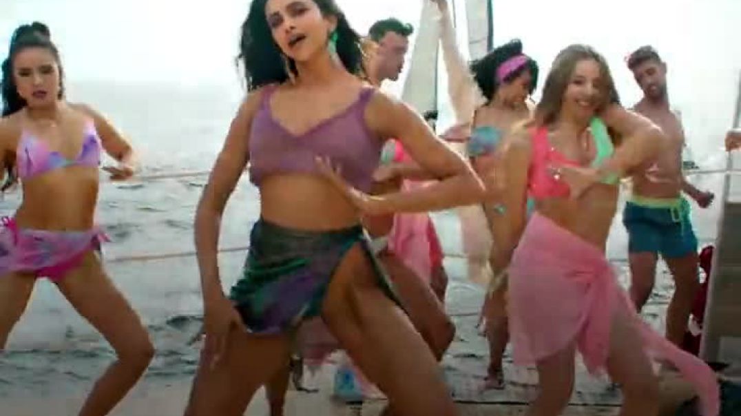 Hame to loot liya milke ishq walon ne | shahrukh khan | Besharam Rang Song  | Pathaan