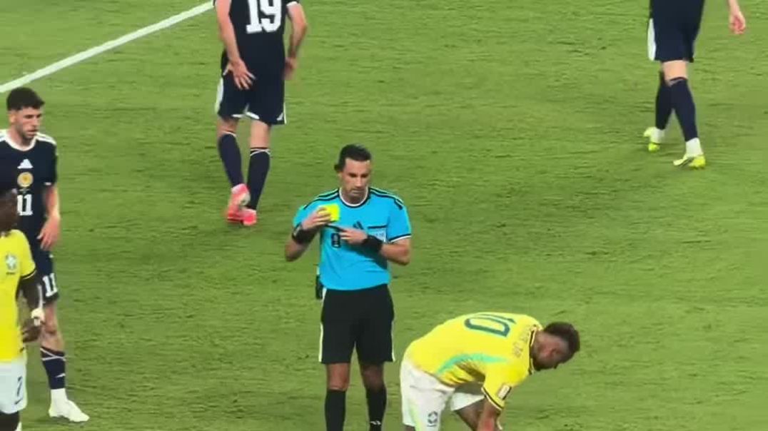 Scary duo Neymar AND Vini